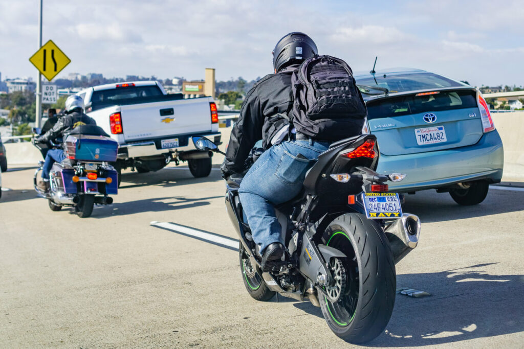 lane splitting on motorcycles