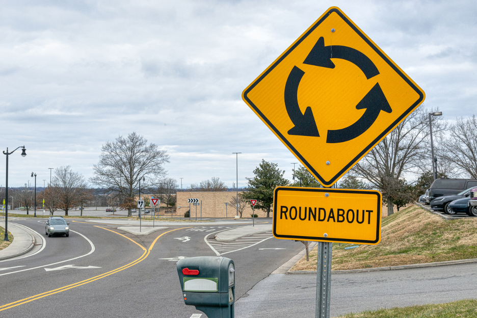 roundabout road sign