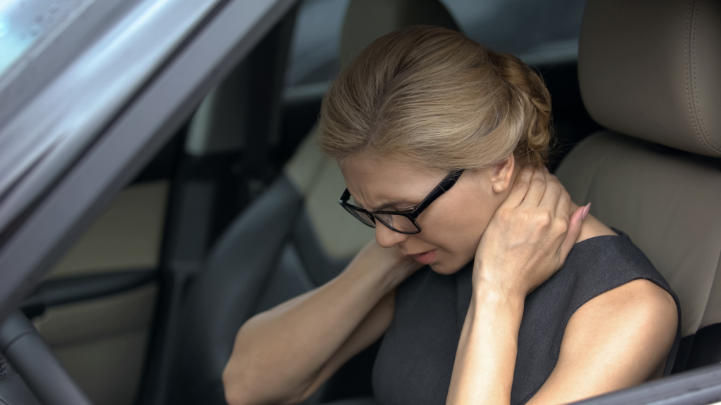 woman-suffering-from-whiplash-after-SC-car-accident