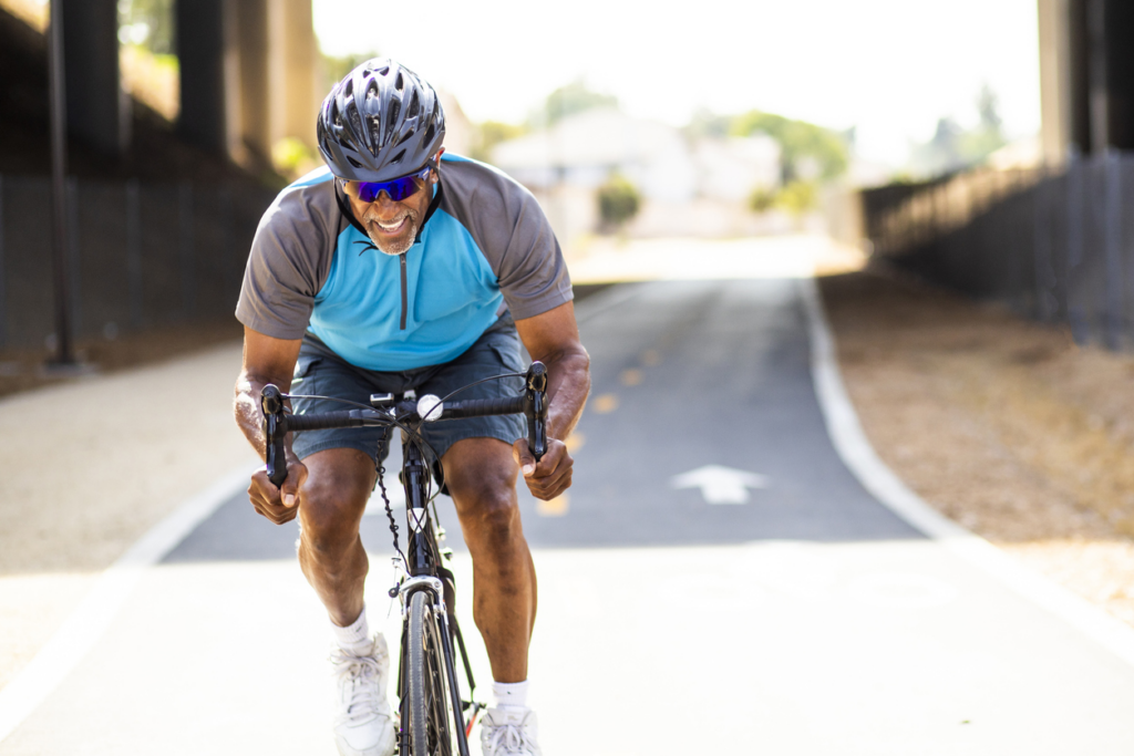 male-cyclist-riding-on-SC-roadway